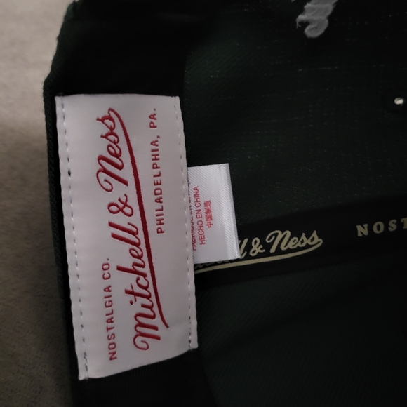 Mitchell & Ness Seattle Supersonics Green Snapback Hat - Picture 5 of 7